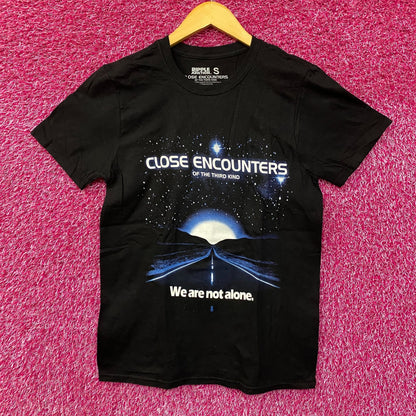 Close Encounters of the Third Kind We Are Not Alone T-Shirt Small