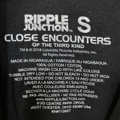 Close Encounters of the Third Kind We Are Not Alone T-Shirt Small