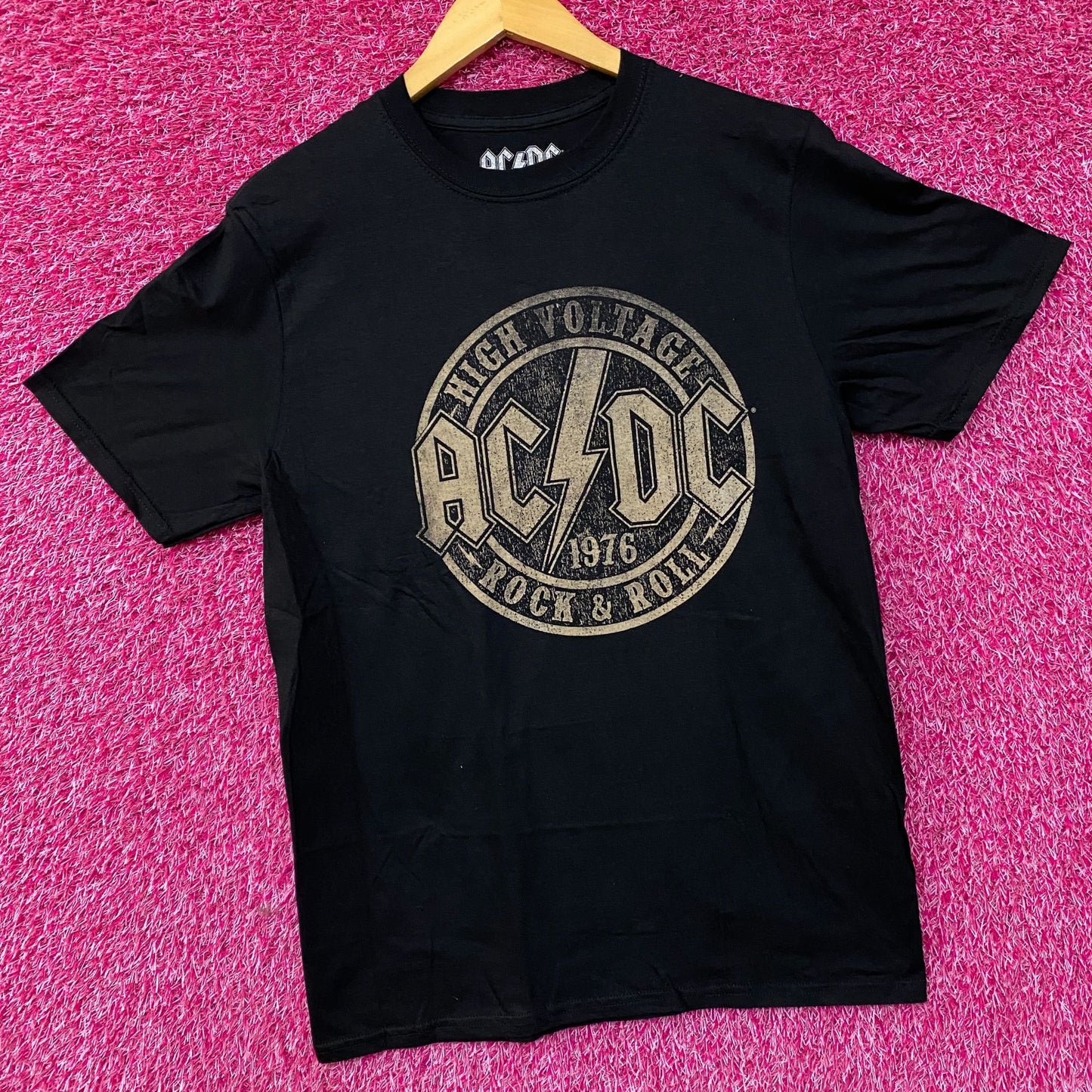AC/DC High Voltage Rock & Roll T-Shirt Medium