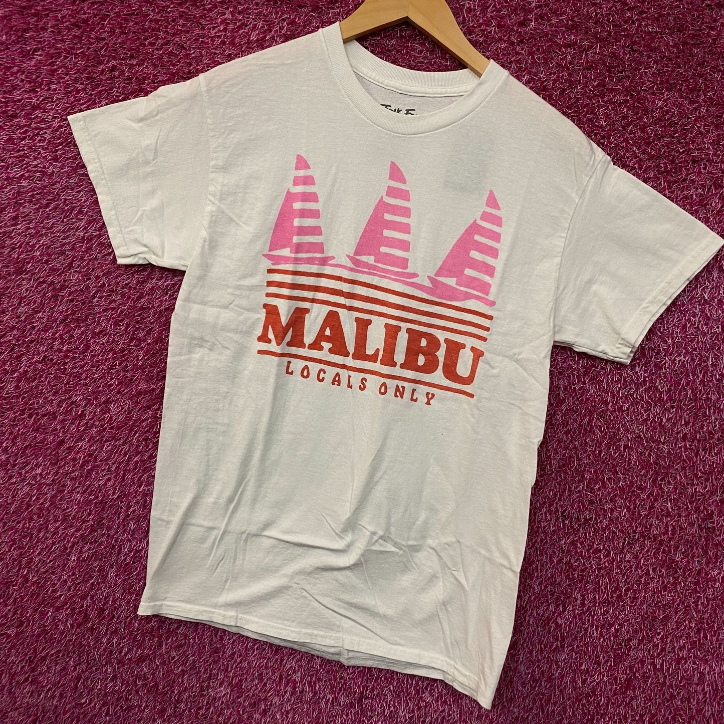 Junk Food Clothing Malibu "Locals Only" Graphic T-Shirt Small