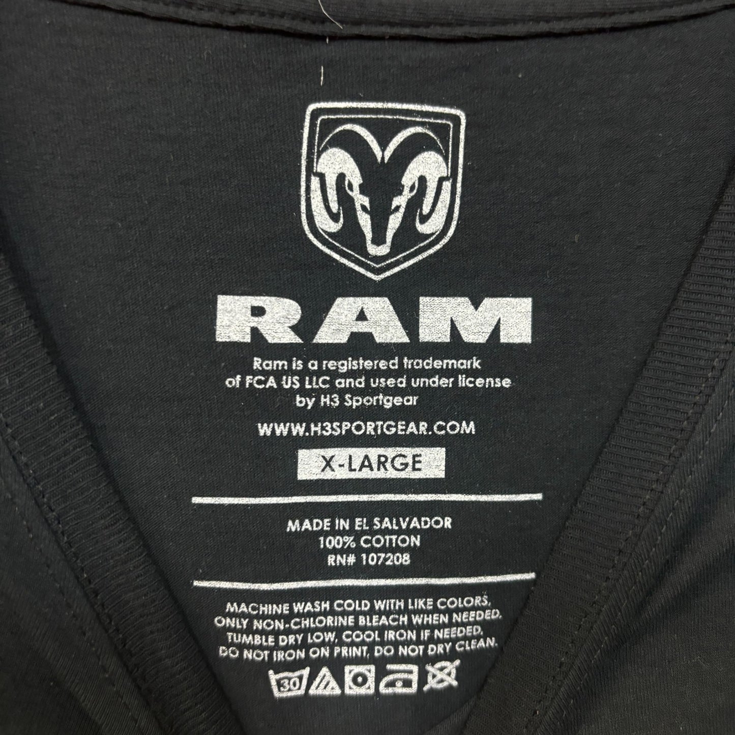 Dodge Rams Guts n Glory Classic Car Tshirt Size XL