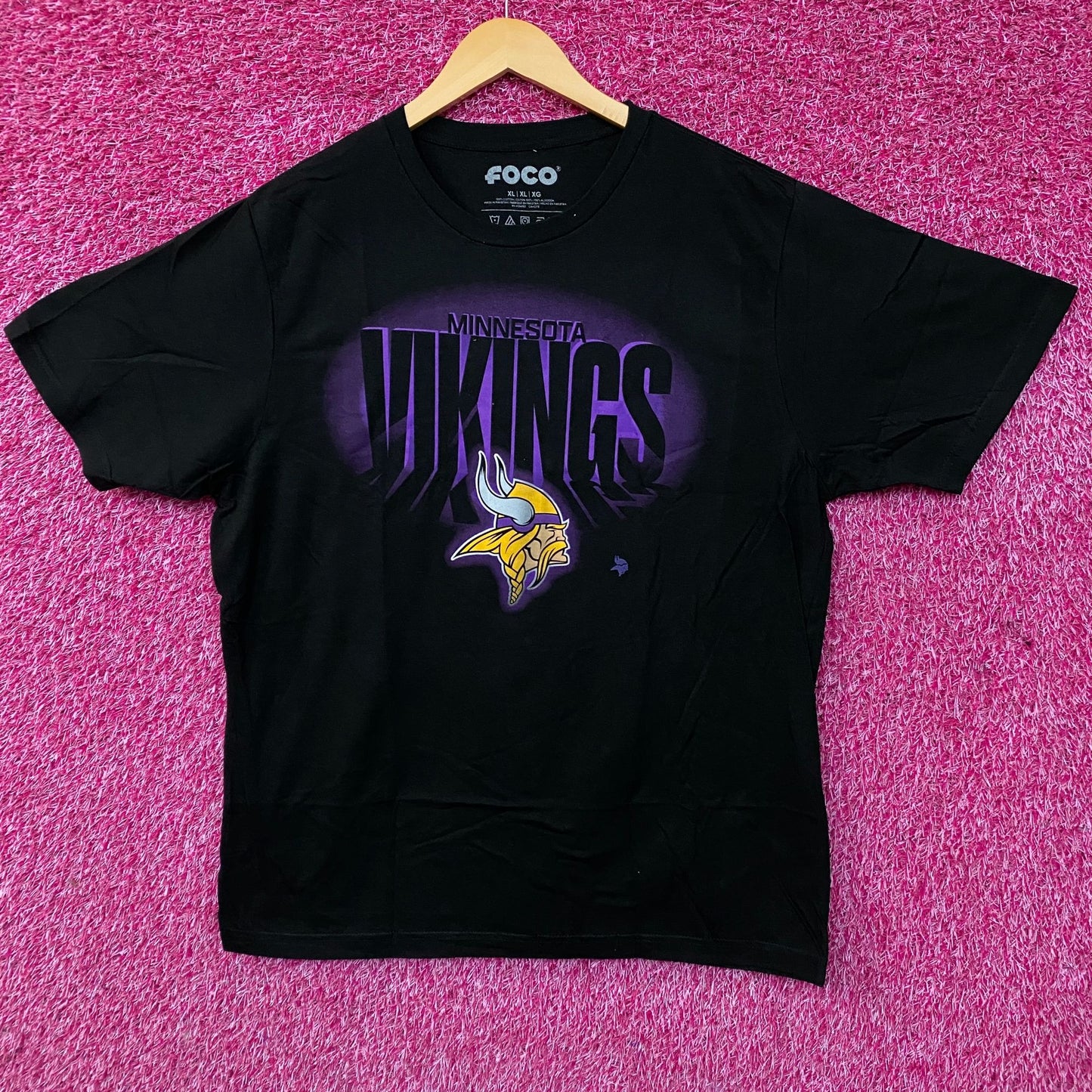 FOCO NFL Minnesota Vikings Logo Graphic T-Shirt XL