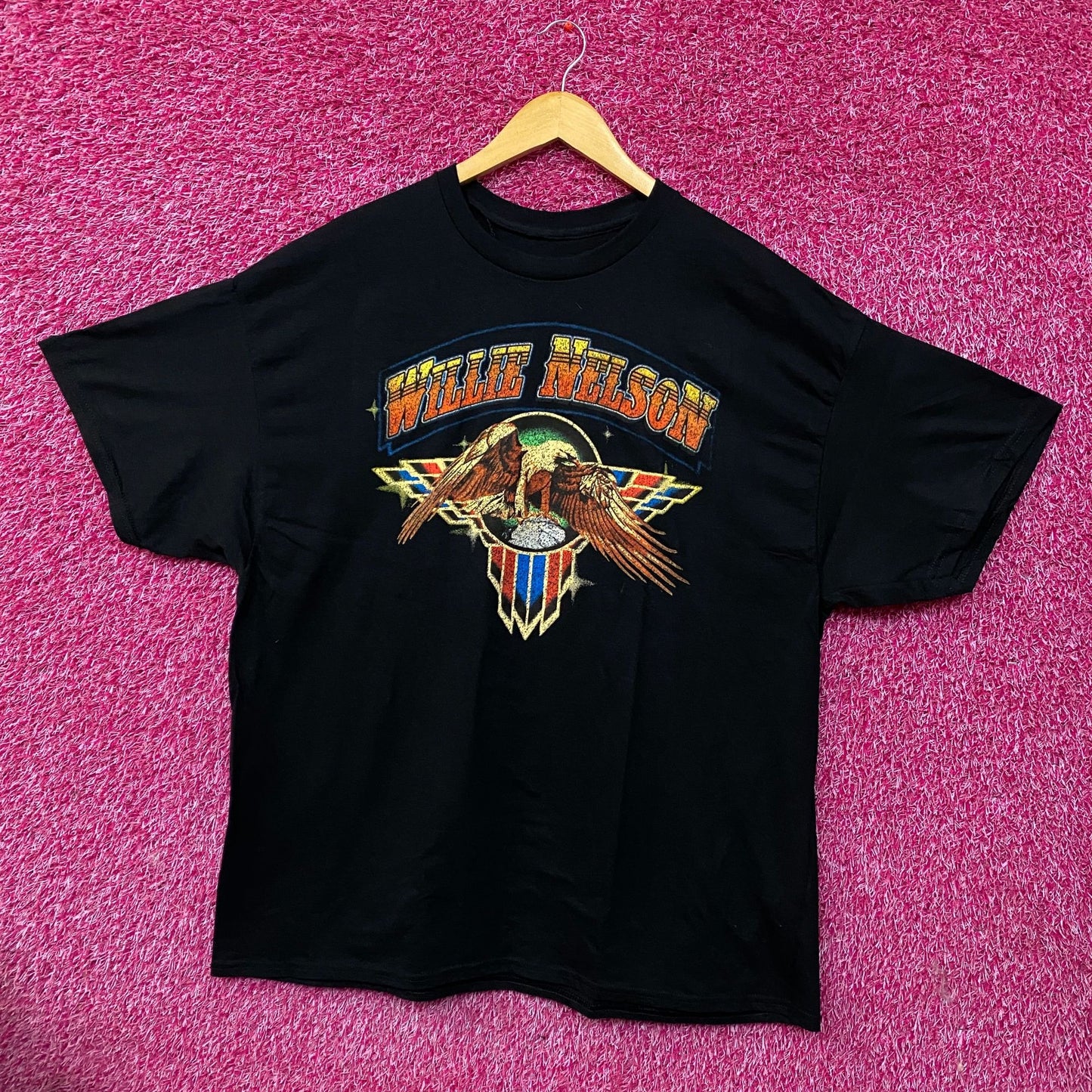Willie Nelson Eagle Emblem Graphic T-shirt 2XL