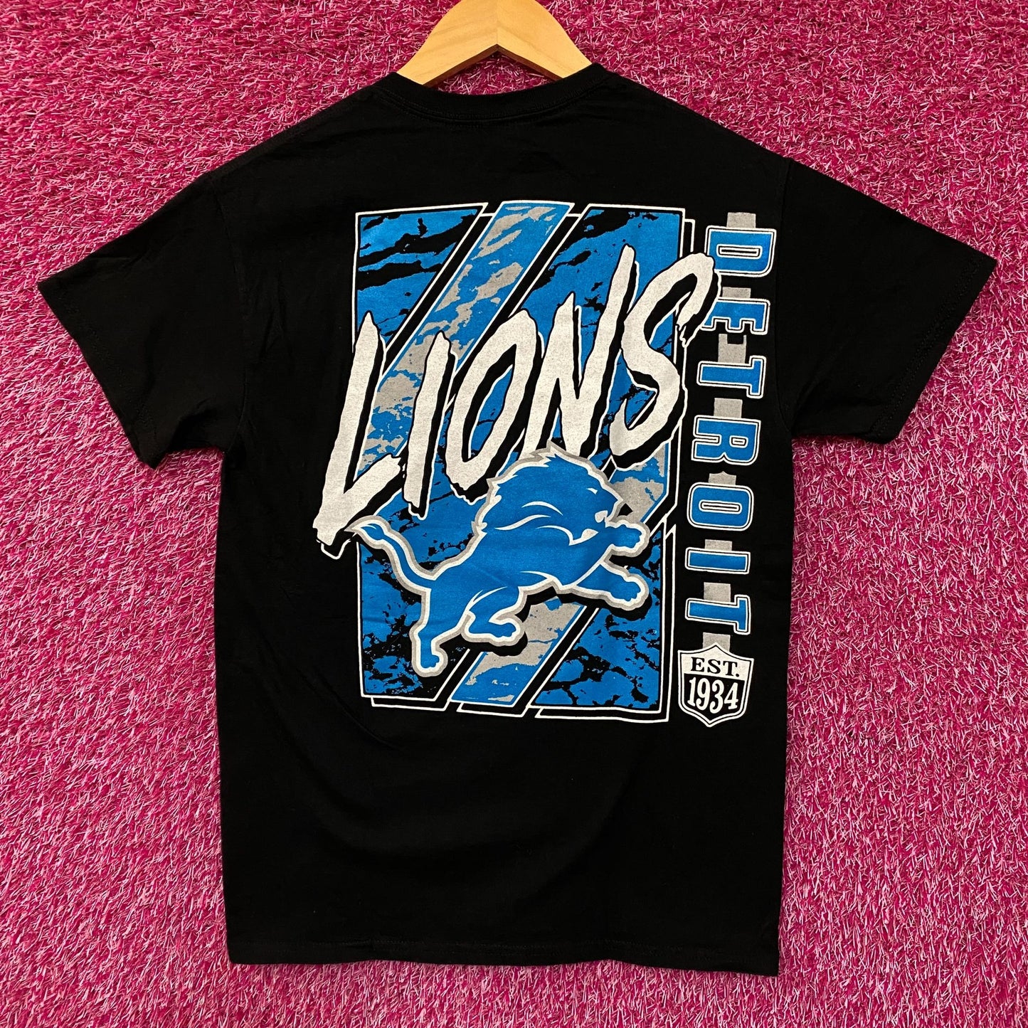 Junk Food Clothing NFL Detroit Lions Shift T-Shirt XS