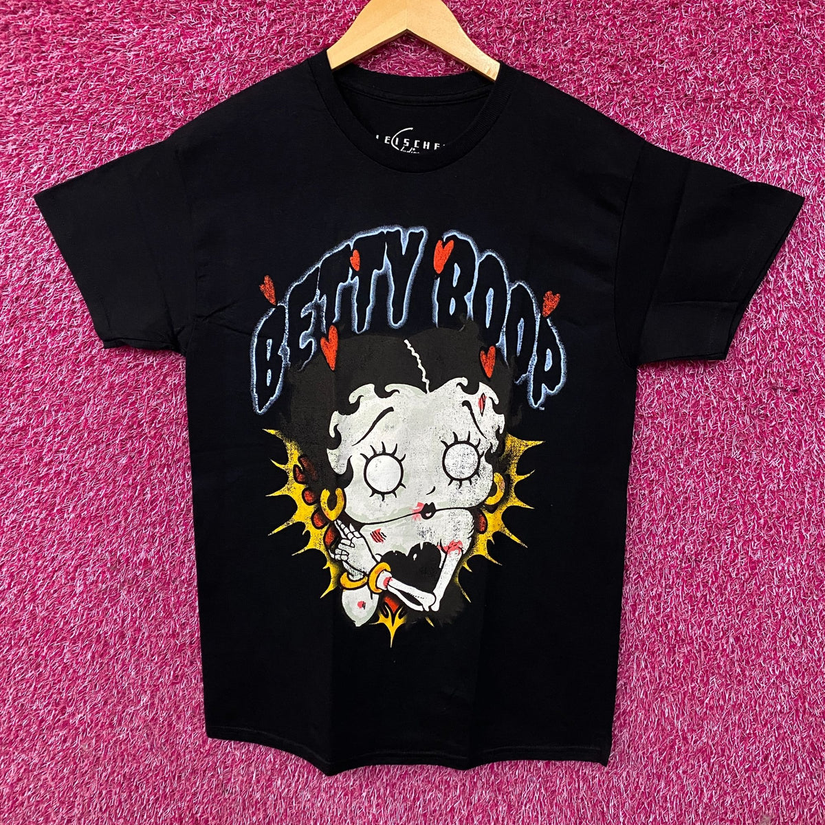 Fleischer Studios Betty Boop Zombie Love Graphic T-Shirt Medium