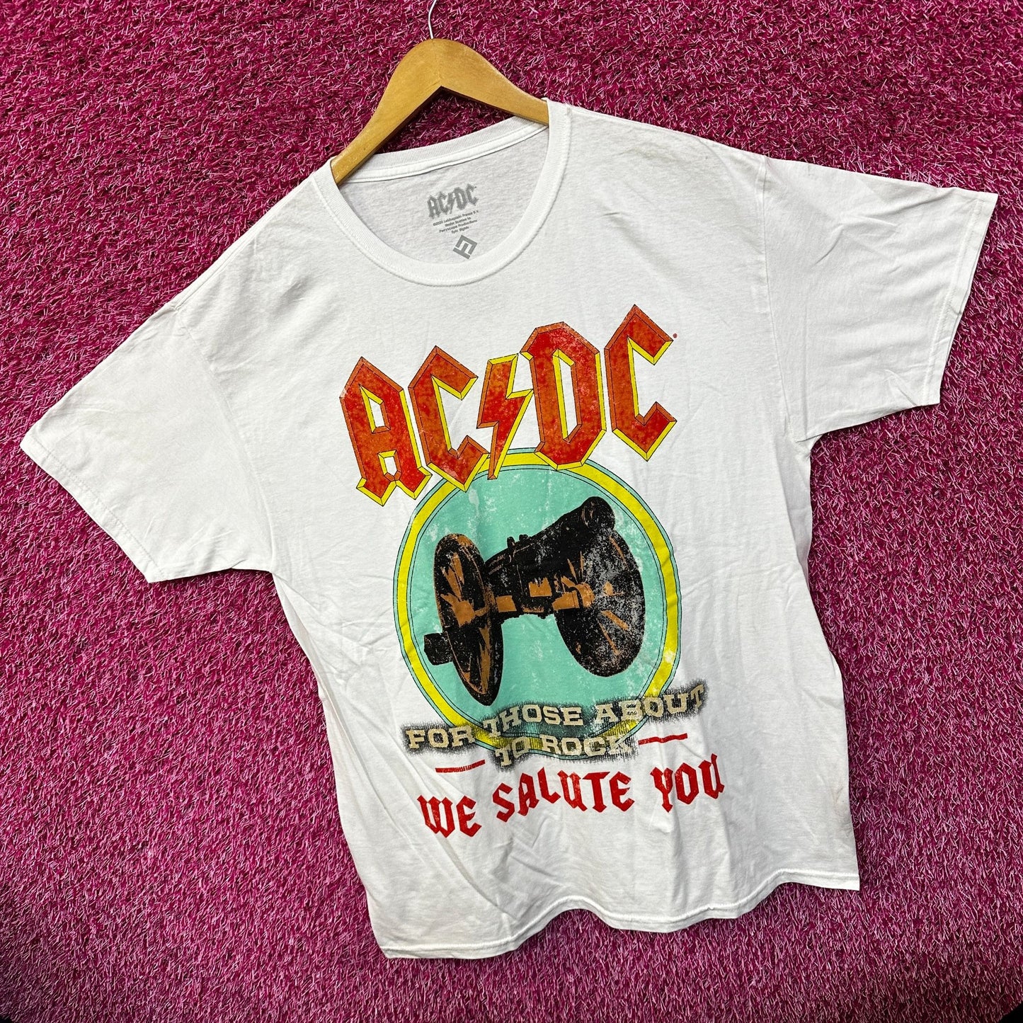 AC/DC For Those About To Rock Tshirt size Large