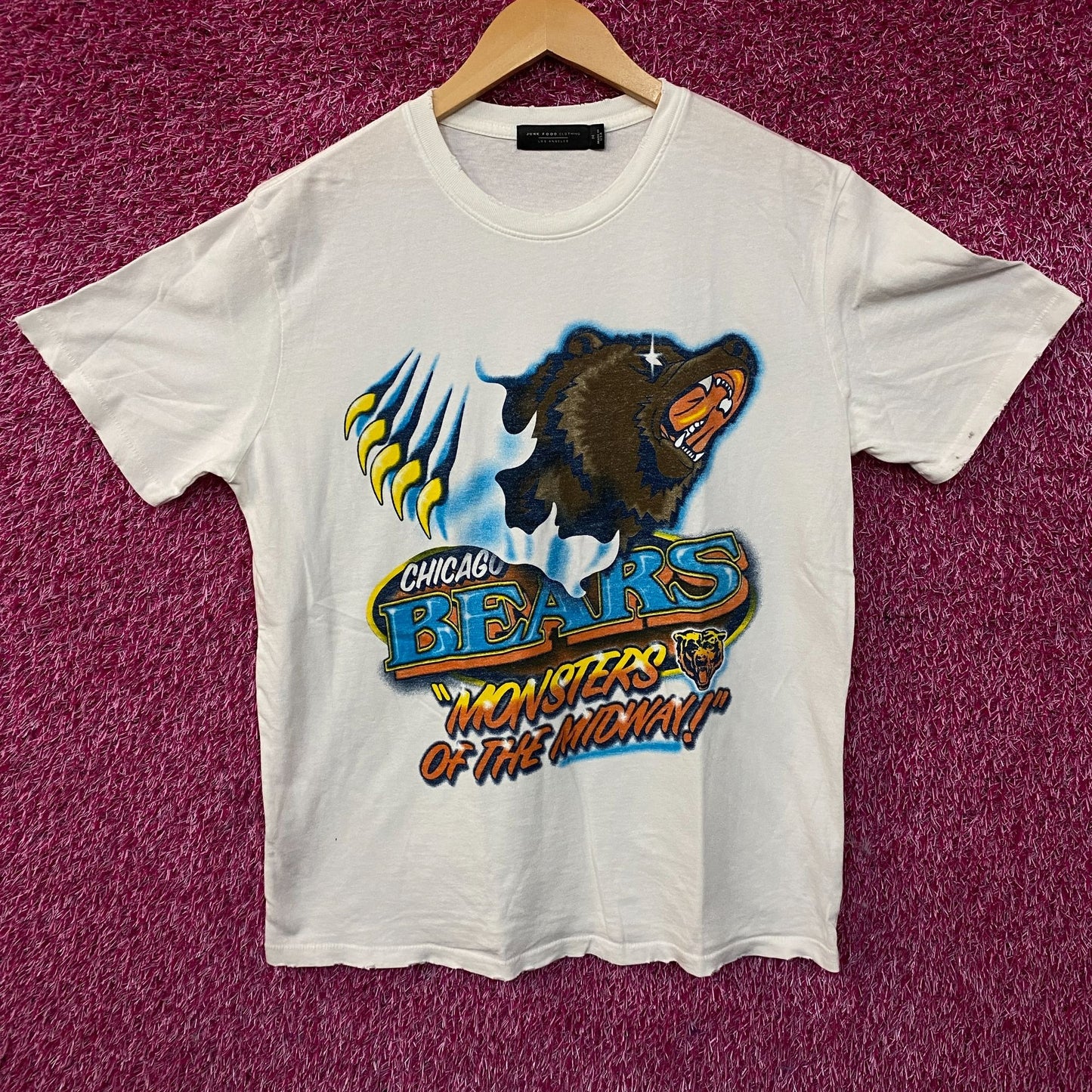 Junk Food Clothing Chicago Bears Monsters of the Midway Retro Style T-Shirt Medium