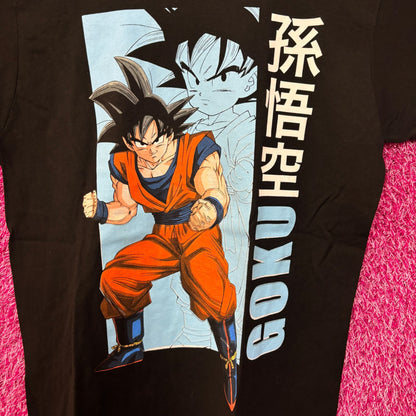 Dragon Ball Z Goku Anime Tshirt size Medium
