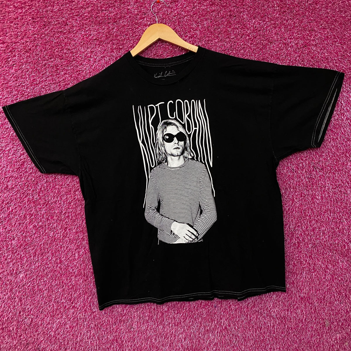 Kurt Cobain Portrait Tshirt size Large