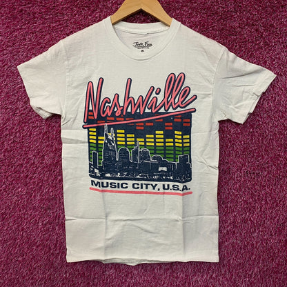 Junk Food Nashville Music City Skyline Vintage Stye Tee XS