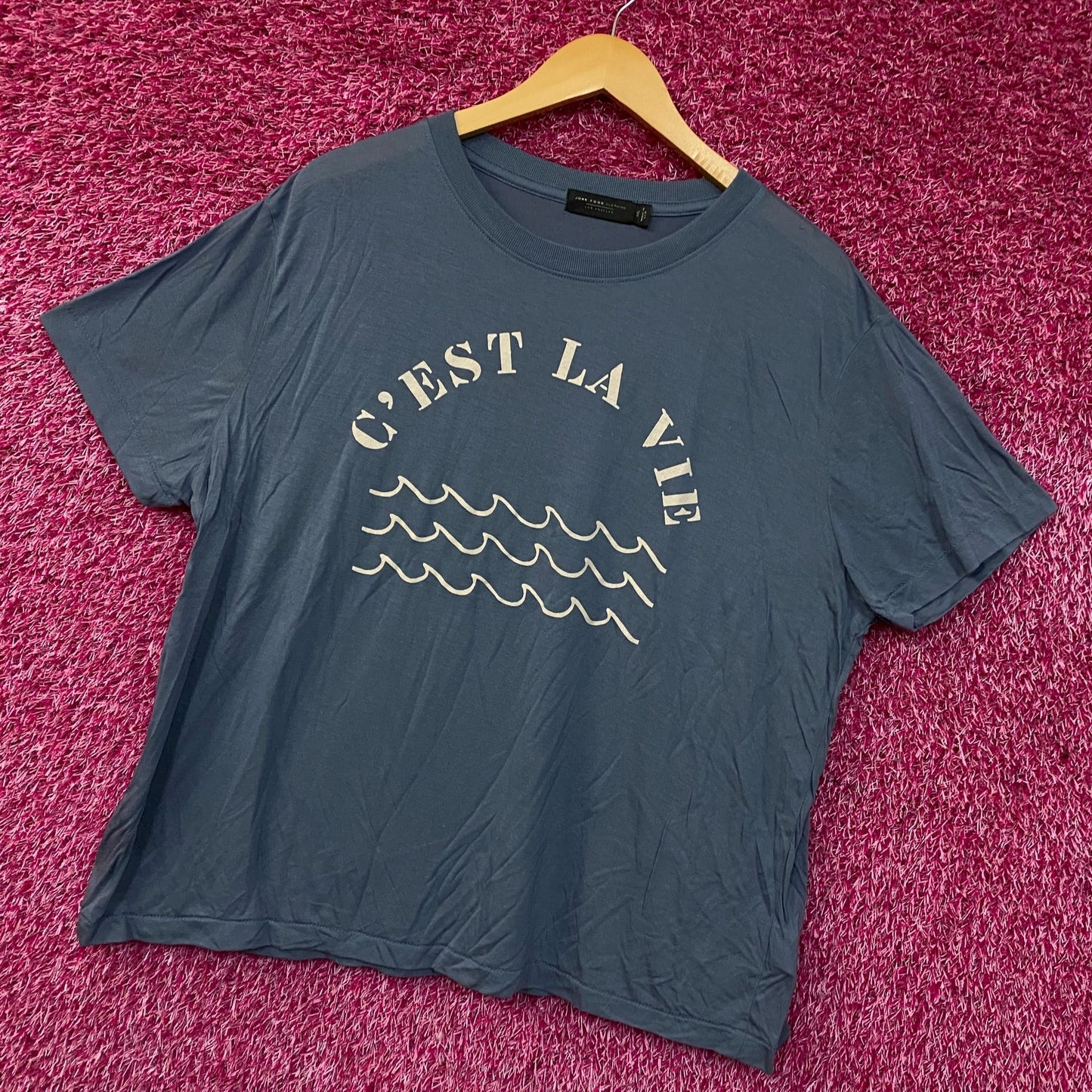 Junk Food Clothing C'est La Vie Vintage Tissue Women's Tee 2XL