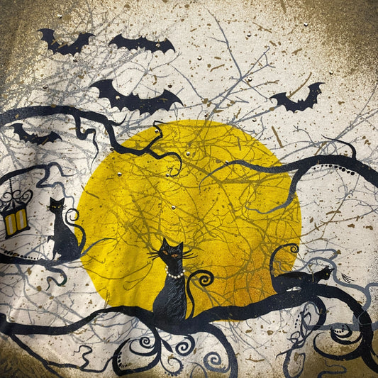 Halloween Top Full Moon Witchy Quarter Sleeve T-Shirt XL
