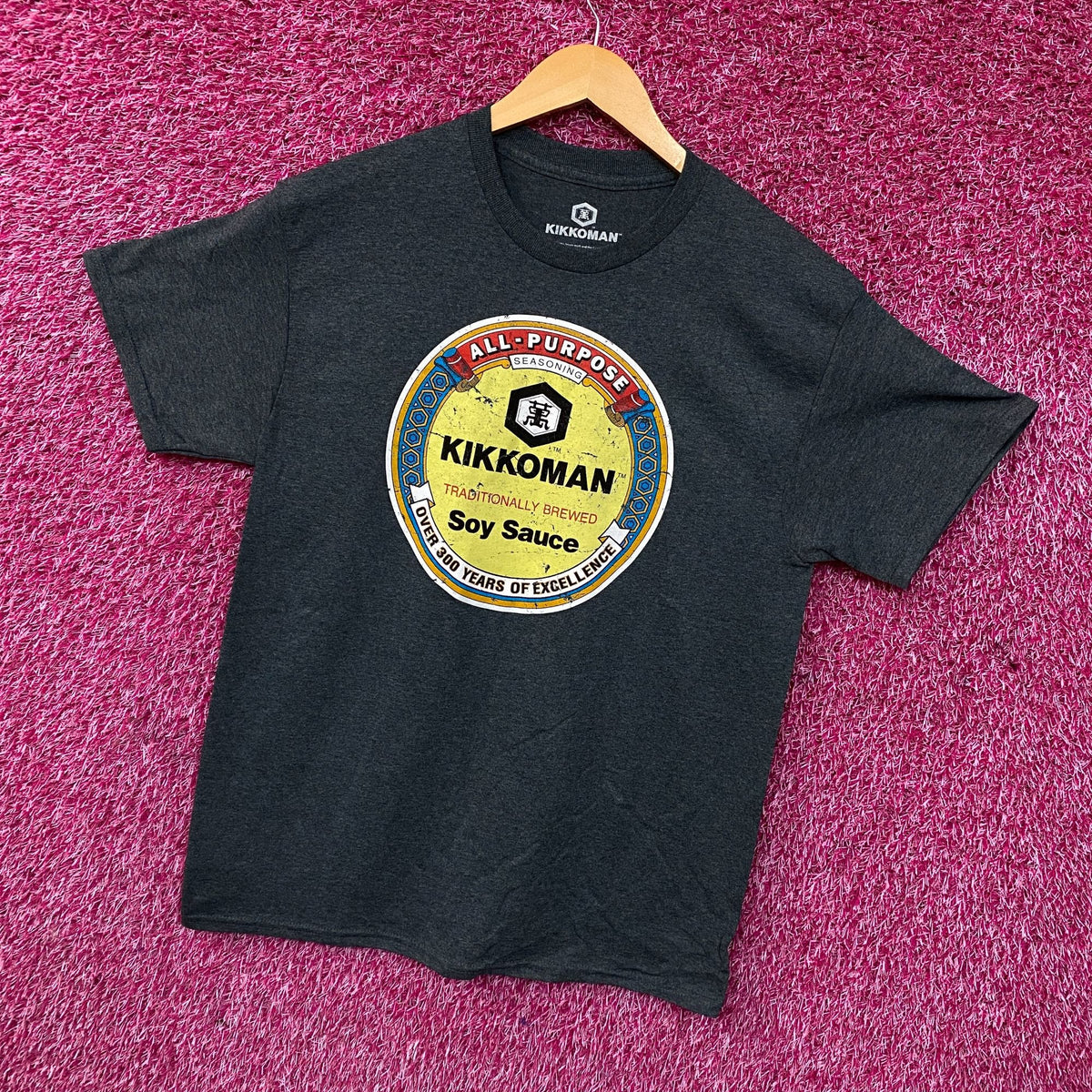Kikkoman Soy Sauce Logo Graphic T-Shirt Medium