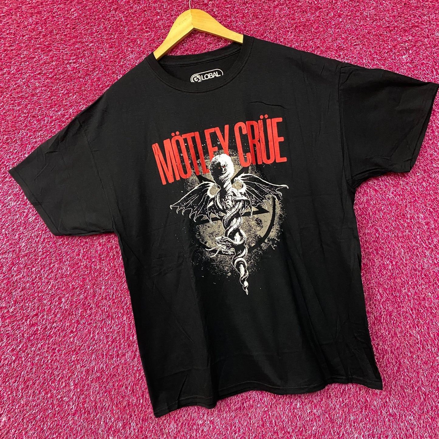 Motley Crue Dr Feel Good Album Cover Art Heavy Metal T-Shirt XL