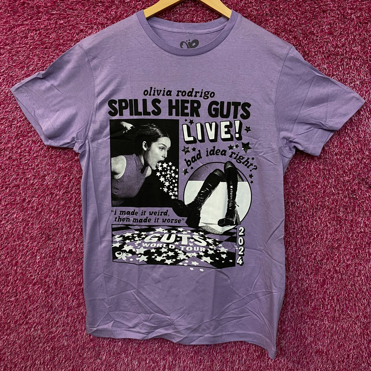 Olivia Rodrigo "Spills Her Guts LIVE!" Graphic T-shirt Large