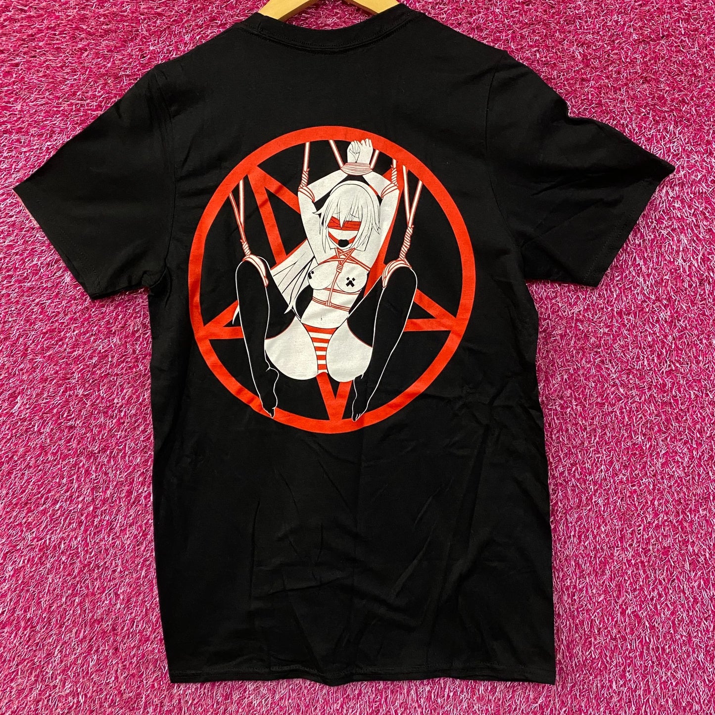 Four Eyes Bondage Hentai Shibari Pentagram Anime T-Shirt Small