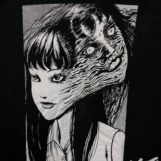Junji Ito Tomie "Right? But a Beauty" Horror Manga T-Shirt Medium