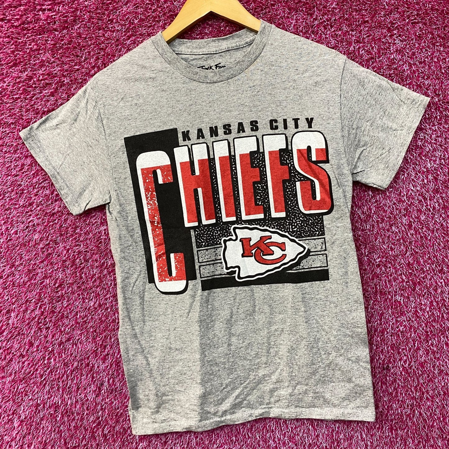 Junk Food NFL Kansas City Chiefs Complete T-Shirt XS