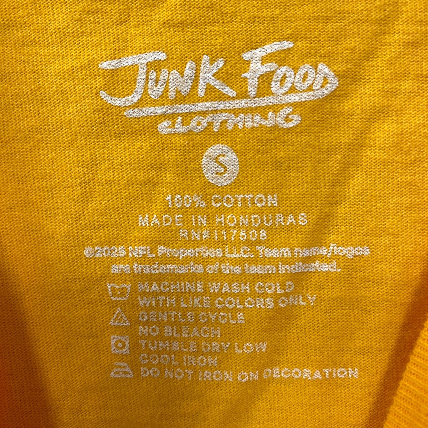 Junk Food Pittsburgh Steelers Checkdown Flea Market T-Shirt Small