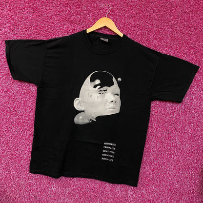Magic Silo Threads Series III White Stone Head Graphic T-Shirt XL
