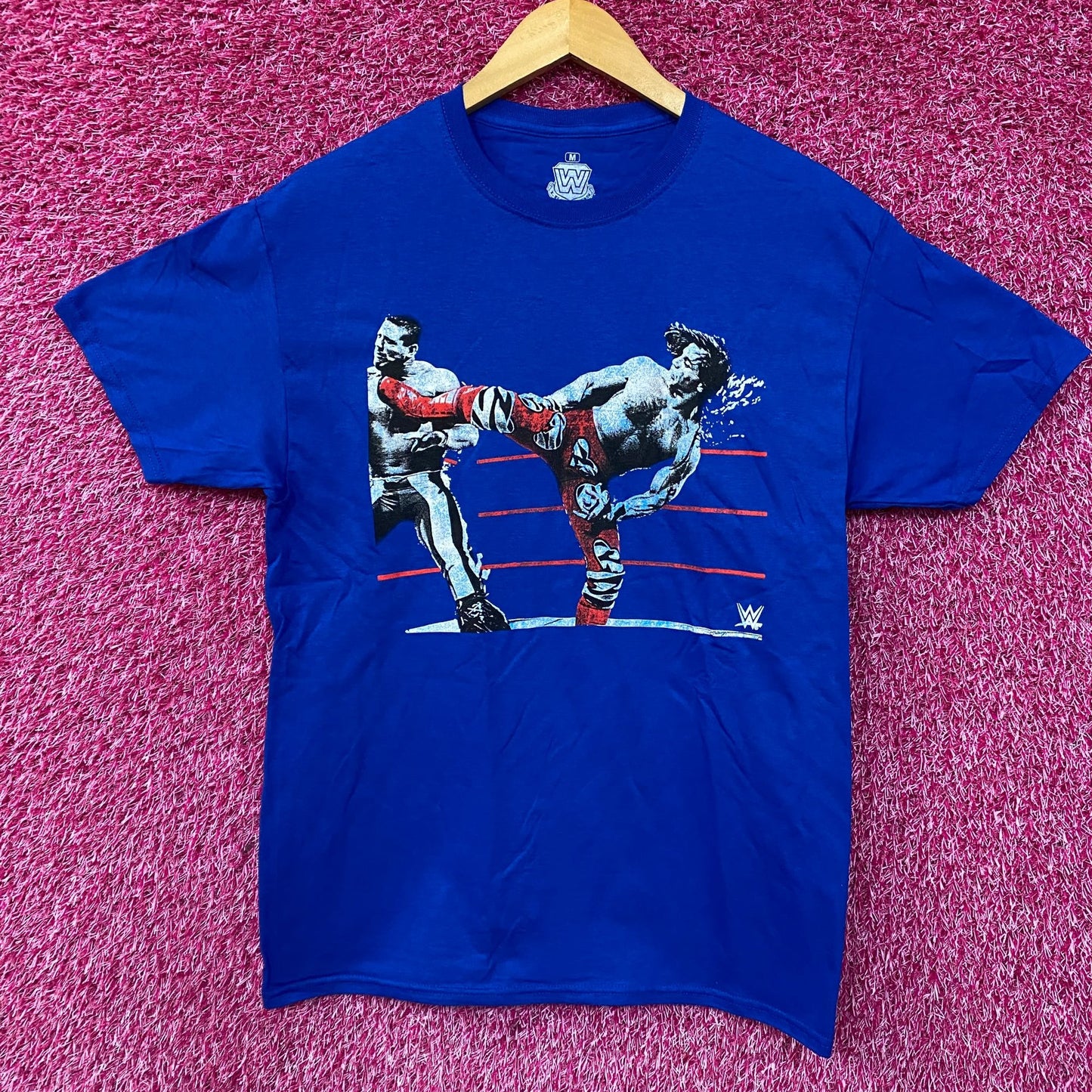 WWE Shawn Michaels The Heartbreak Kid HBK Sweet Chin Music Kick T-Shirt Medium