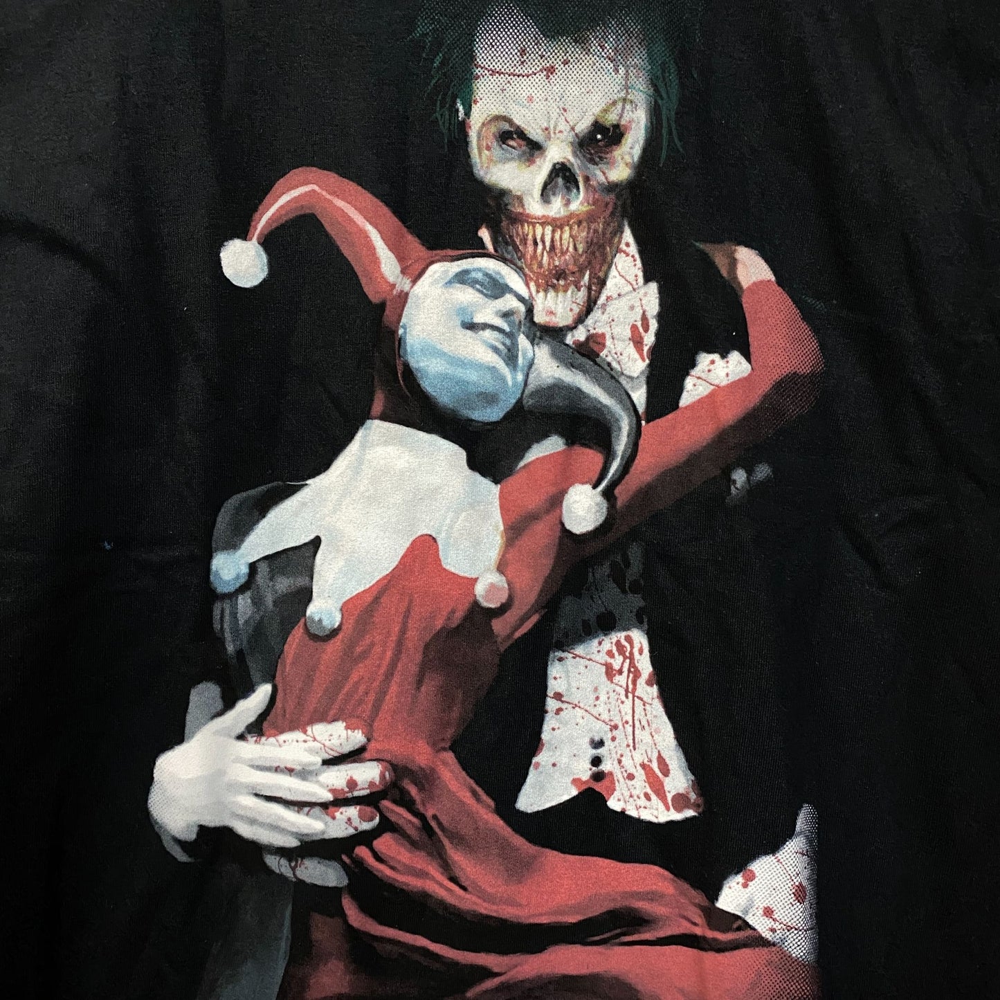 DC Comics Batman DCeased Joker & Harley Quinn Graphic T-Shirt XS