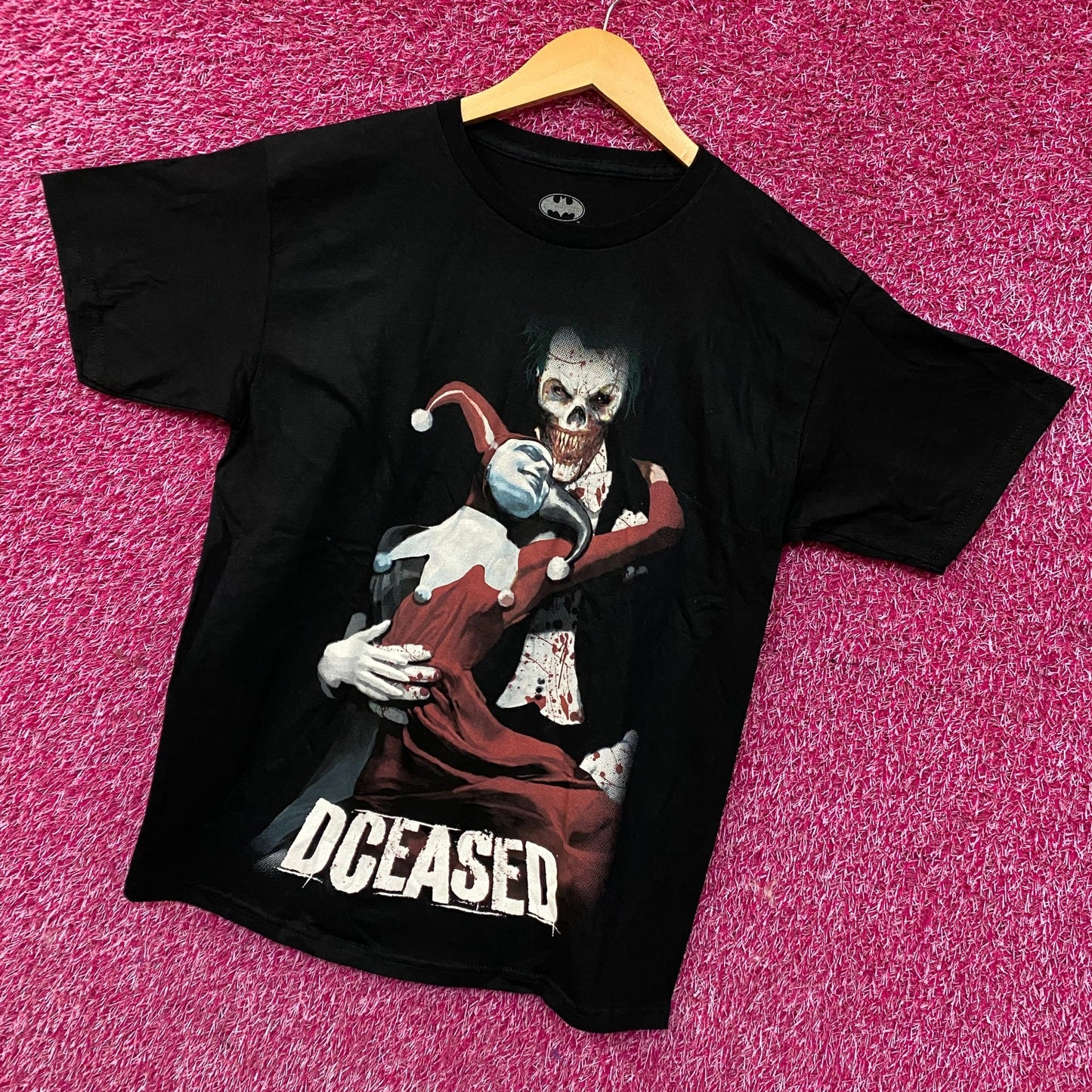 DC Comics Batman DCeased Joker & Harley Quinn Graphic T-Shirt XS