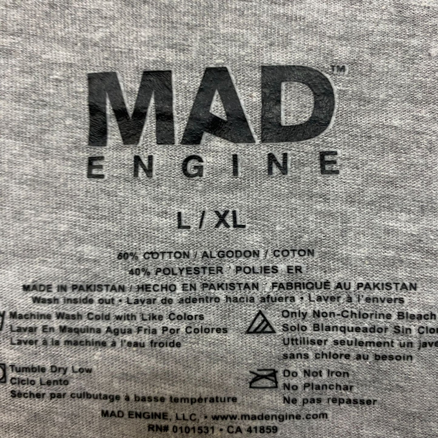 Paradise Flamingo Gray Tshirt size L/XL