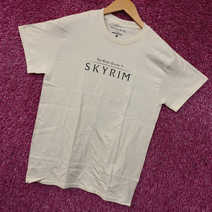 The Elder Scrolls V: Skyrim Graphic T-Shirt Small