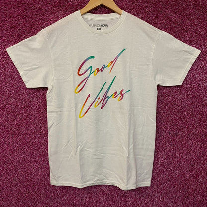 Fashion Nova Good Vibes Only Graphic T-Shirt Medium