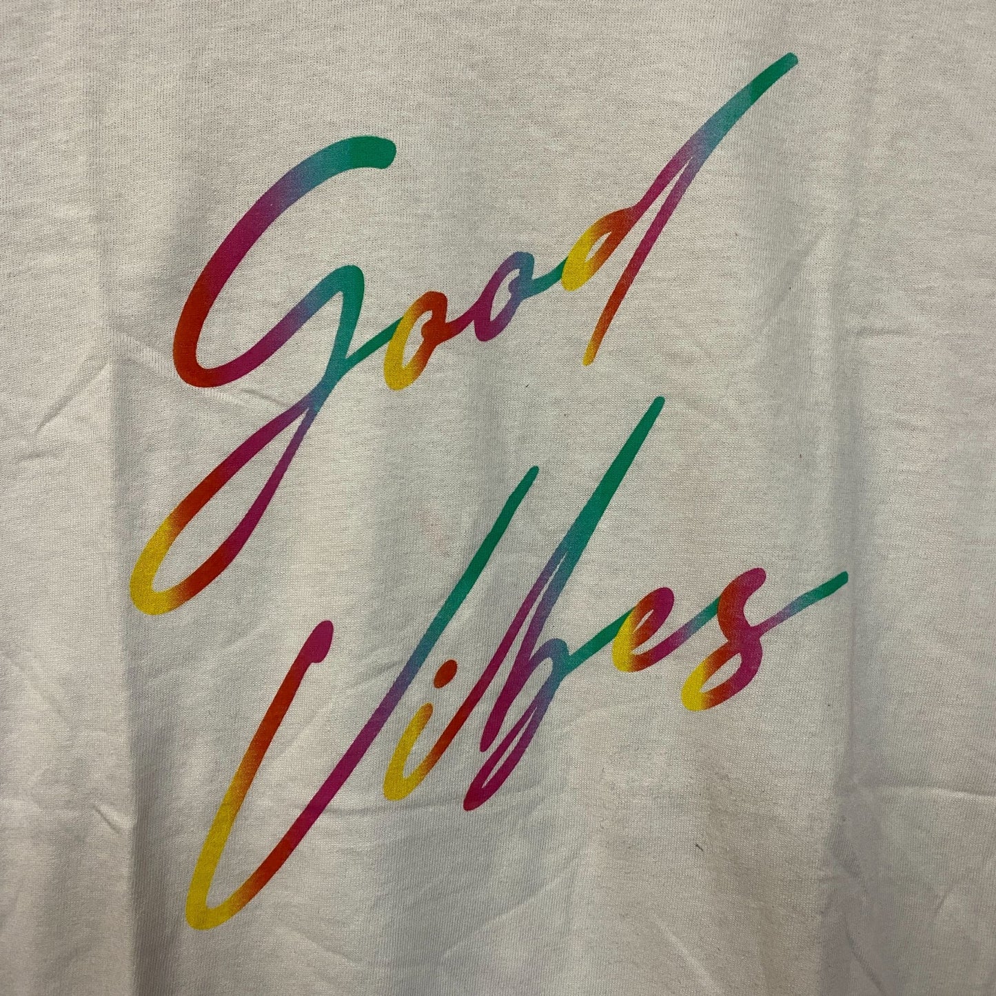 Fashion Nova Good Vibes Only Graphic T-Shirt Medium