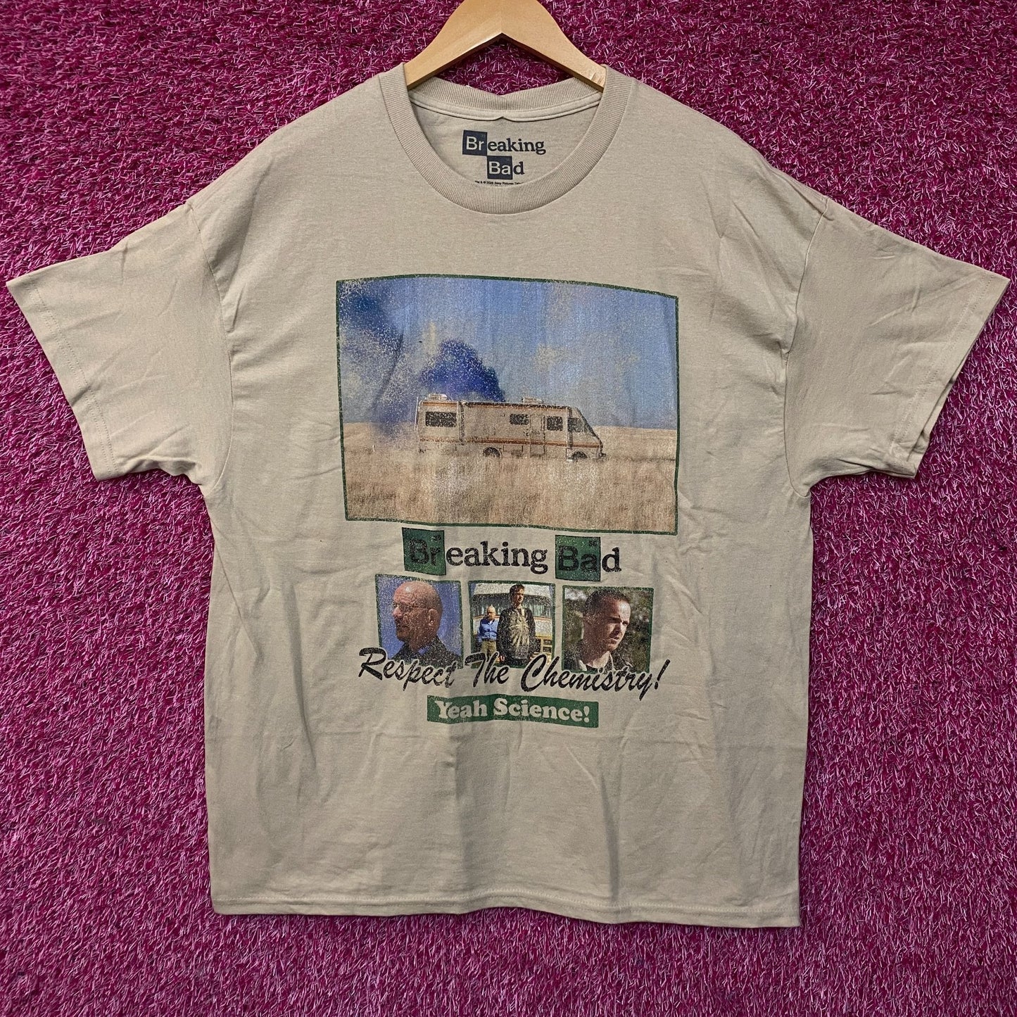 Breaking Bad "Respect the Chemistry" Graphic T-Shirt Large