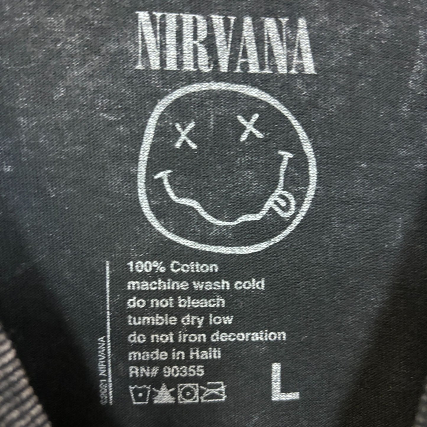 Nirvana Never Mind Smiley Face Mineral Wash grunge Tshirt size Large