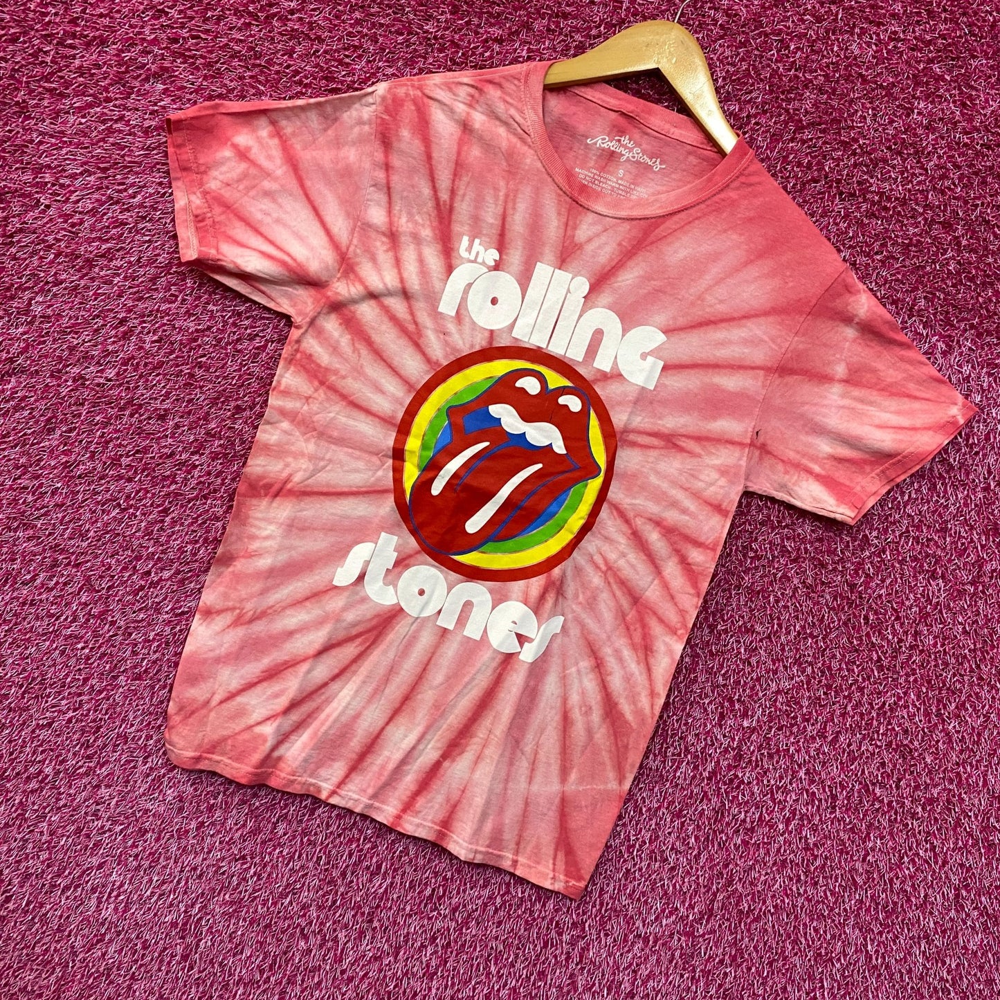 The Rolling Stones Hot Lips Red Tie Dye Tshirt size Small
