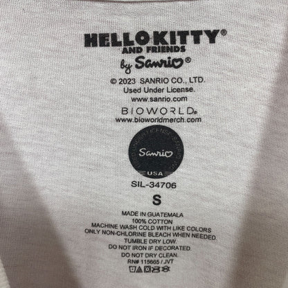 Sanrio Hello Kitty and Friends Kawaii Grid Design T-Shirt Small