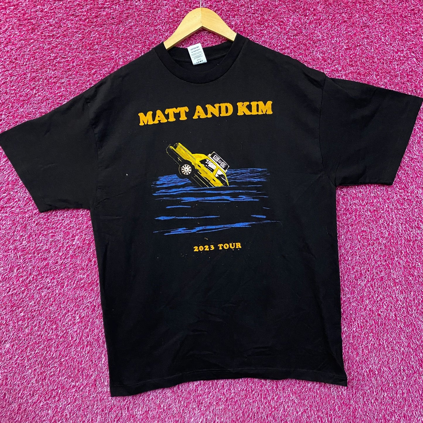 Matt and Kim 2023 Tour Graphic Design T-Shirt XL