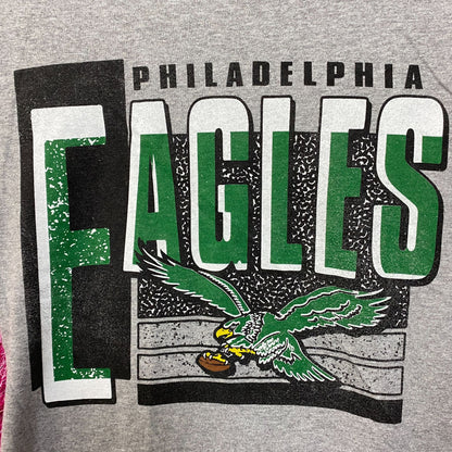 NFL Junk Food Philadelphia Eagles Gray Tshirt size XS