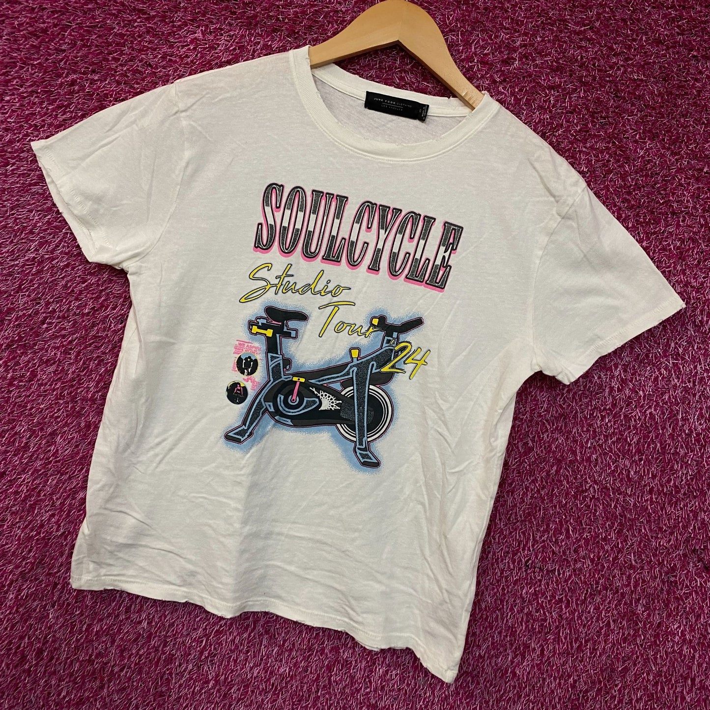 SoulCycle Studio Tour 24 Retro Graphic T-Shirt XS