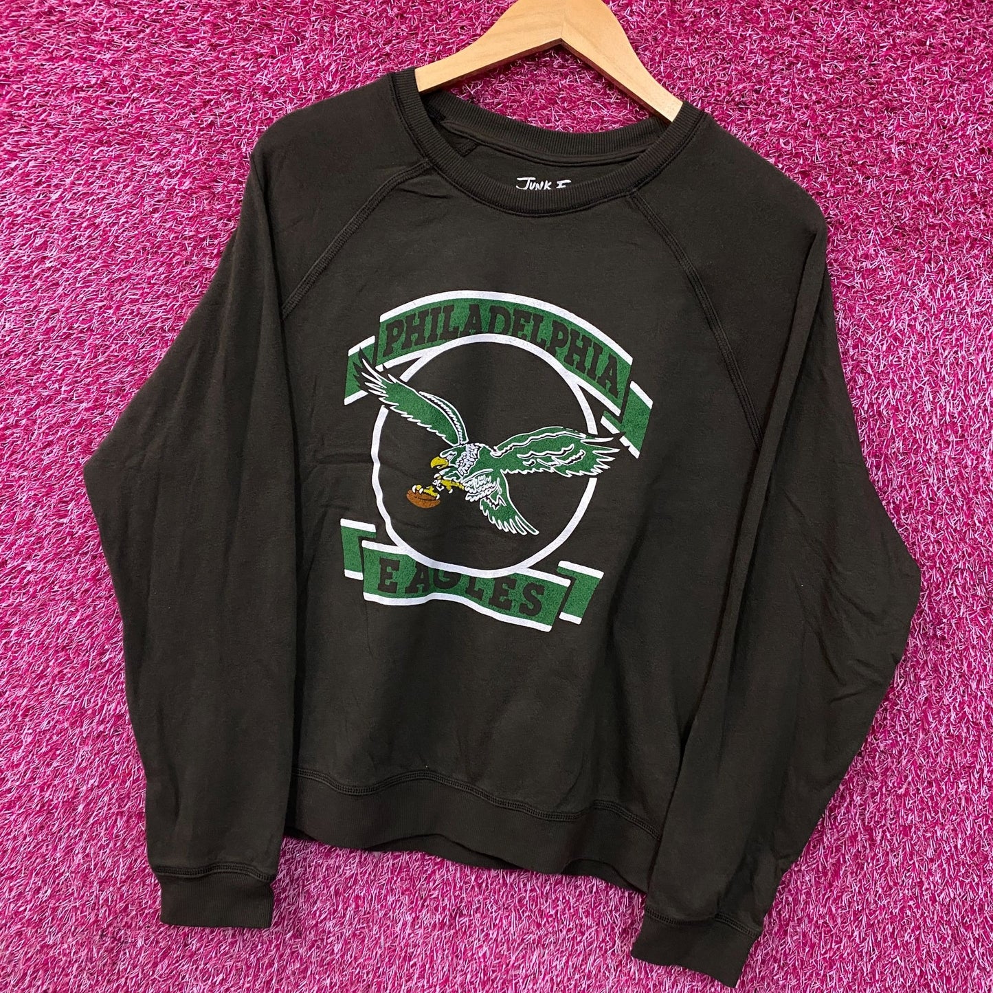 Junk Food Clothing Philadelphia Eagles Crop Crewneck Sweatshirt Medium