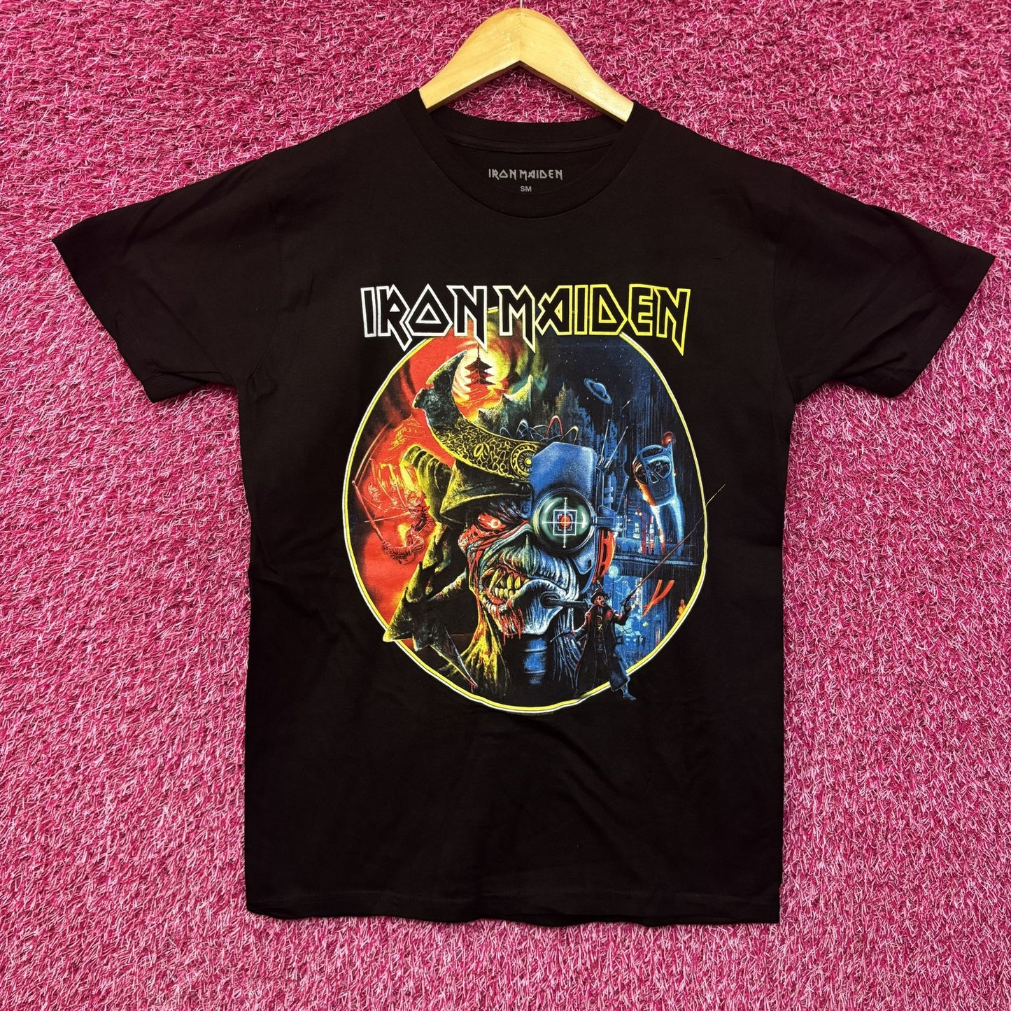 Iron Maiden Days of Futures Past 2024 Tour Black T-Shirt Small/ Medium