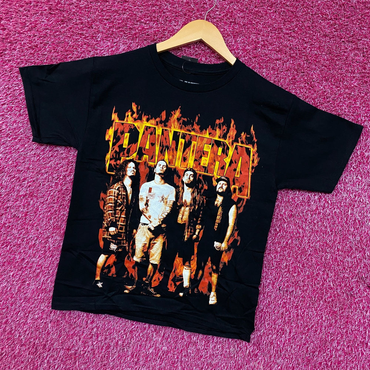 Pantera Flames Band Photo Metal Band T-Shirt XS