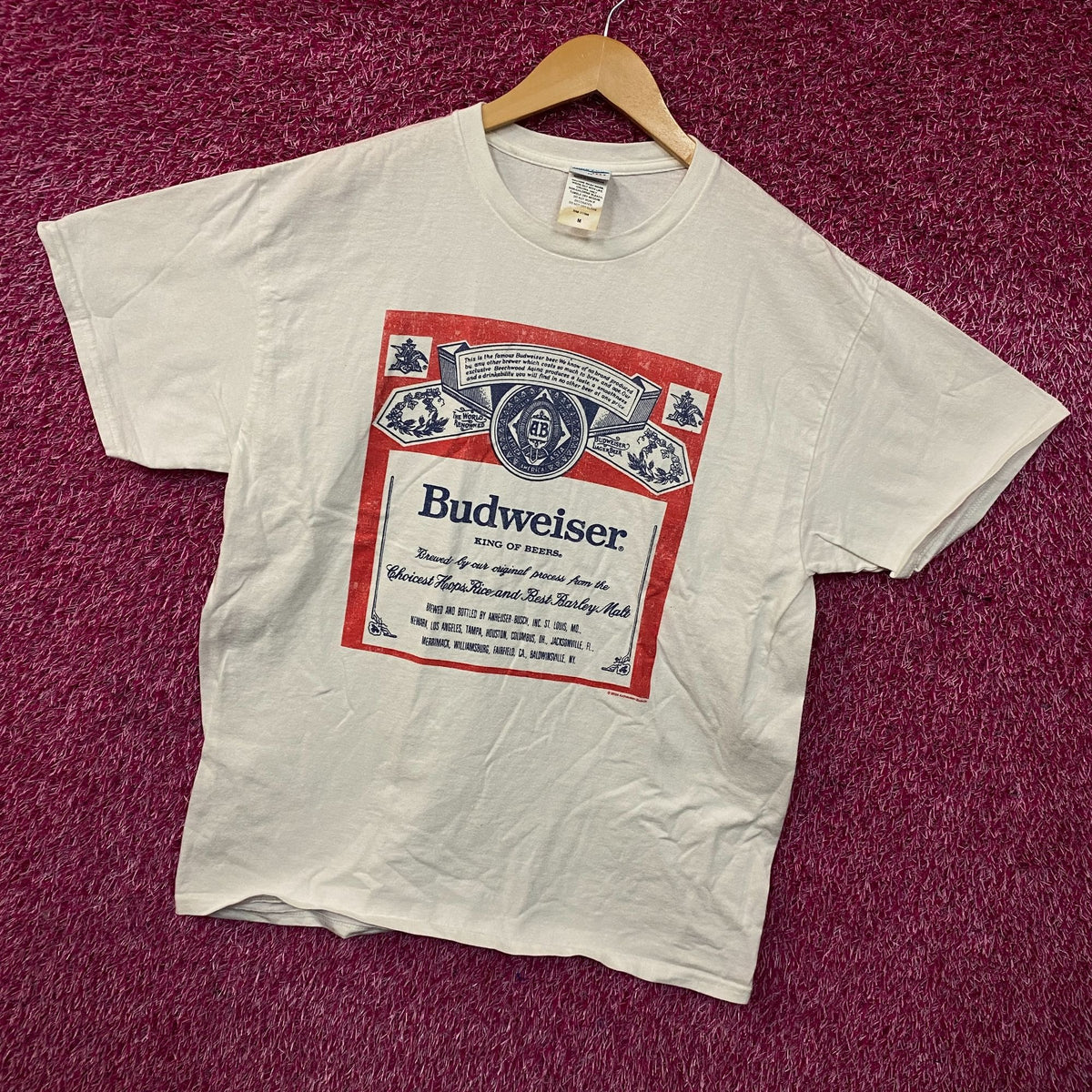 Junk Food Clothing Budweiser King of Beers Retro Graphic Tee Medium