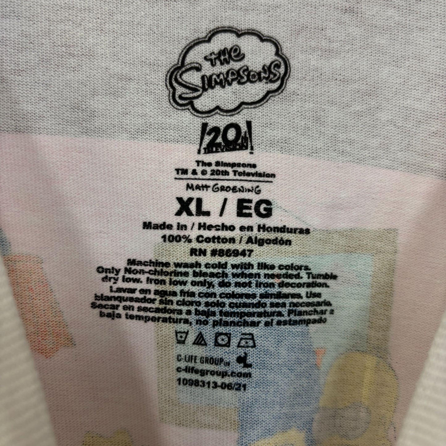 The Simpsons Couch Gag Were just a Normal family Tshirt XL