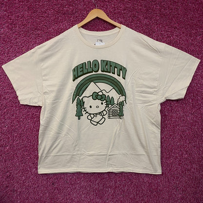 Sanrio Hello Kitty Outdoors Cute Graphic T-Shirt 2XL