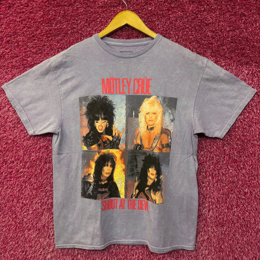 Motley Crue Shout Out the Devil mineral wash T-shirt size large