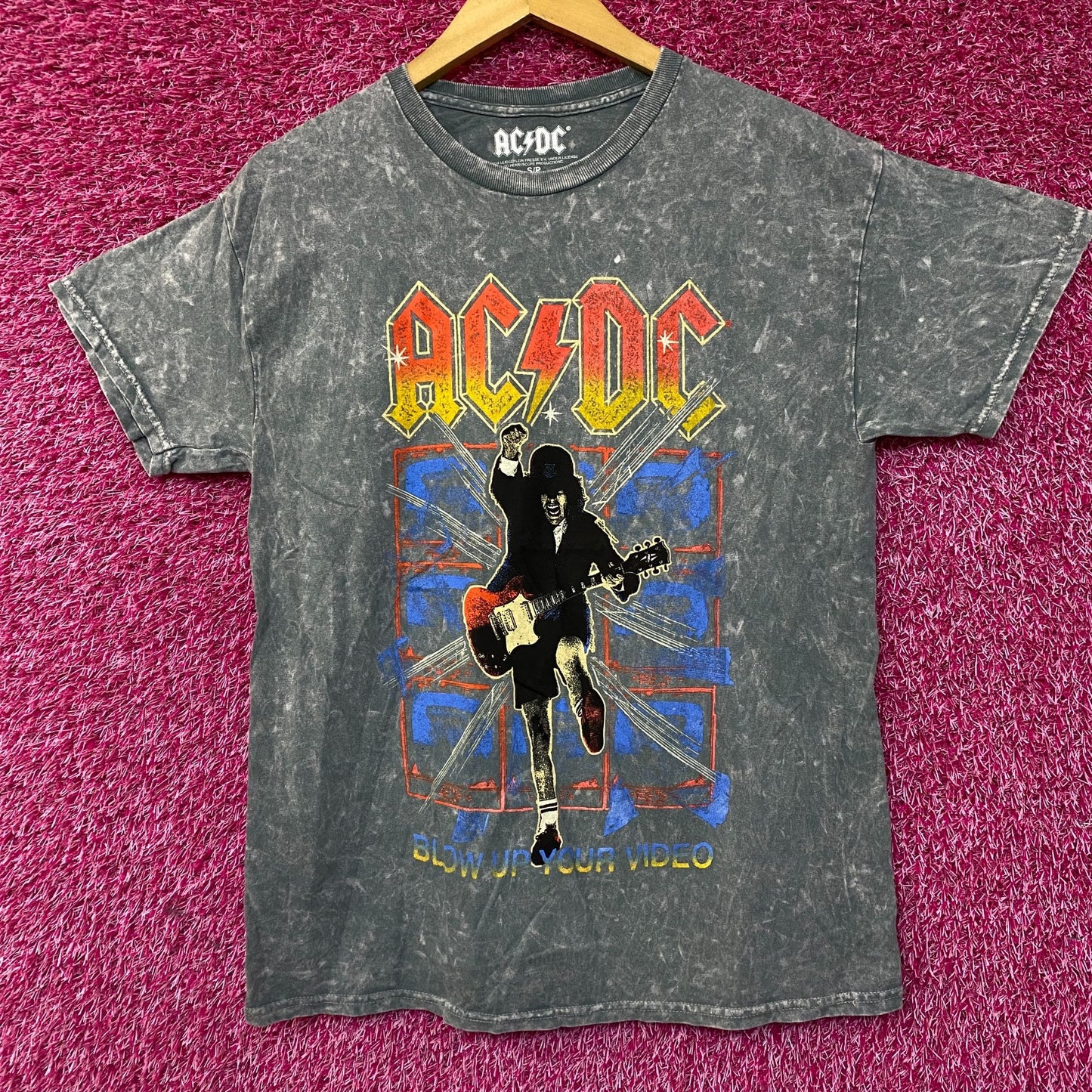 AC/DC High Voltage Rock Band T-Shirt Size Small
