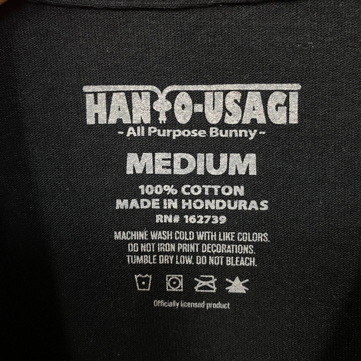 Han-yo Usagi "All Purpose Bunny All Tied Up" Tee Medium