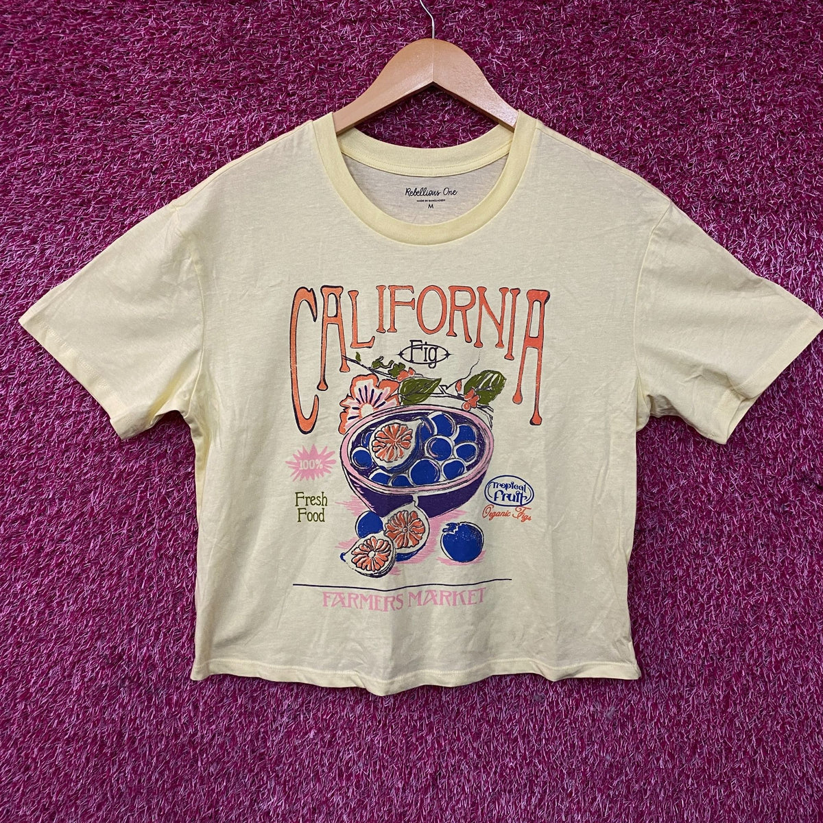 Rebellious One "California Fig Farmers Market" Cropped Graphic T-Shirt Medium