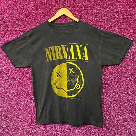 Nirvana Never mind Smiley Grunge Tshirt size Large