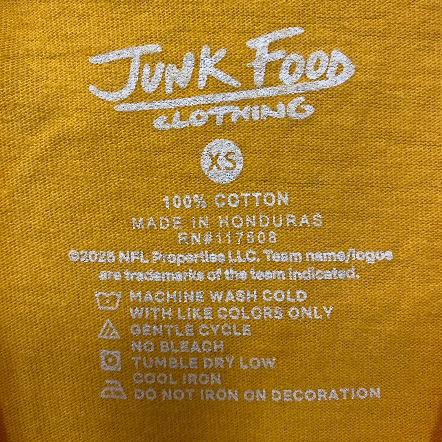 Junk Food Clothing NFL Pittsburgh Steelers Checkdown Flea Market Tee XS